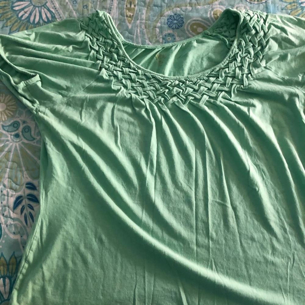 Mint green tee